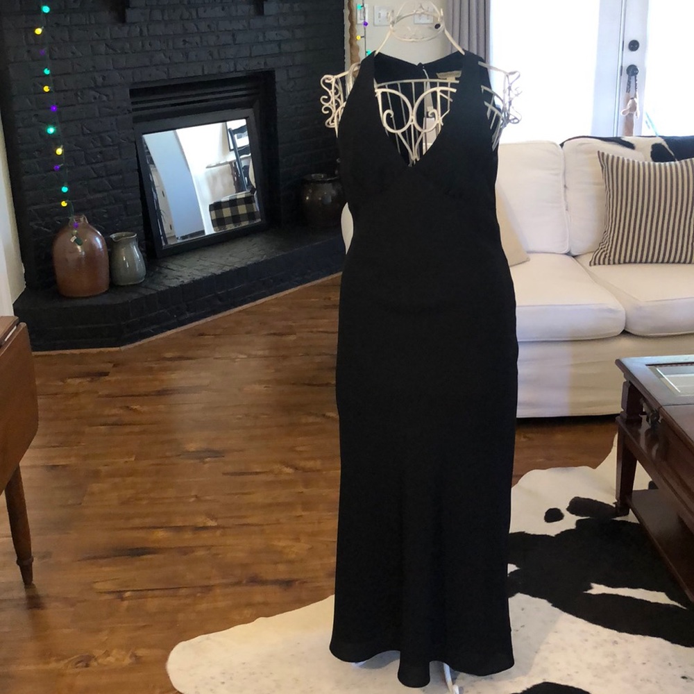 Ann Taylor black gown. Size 8.